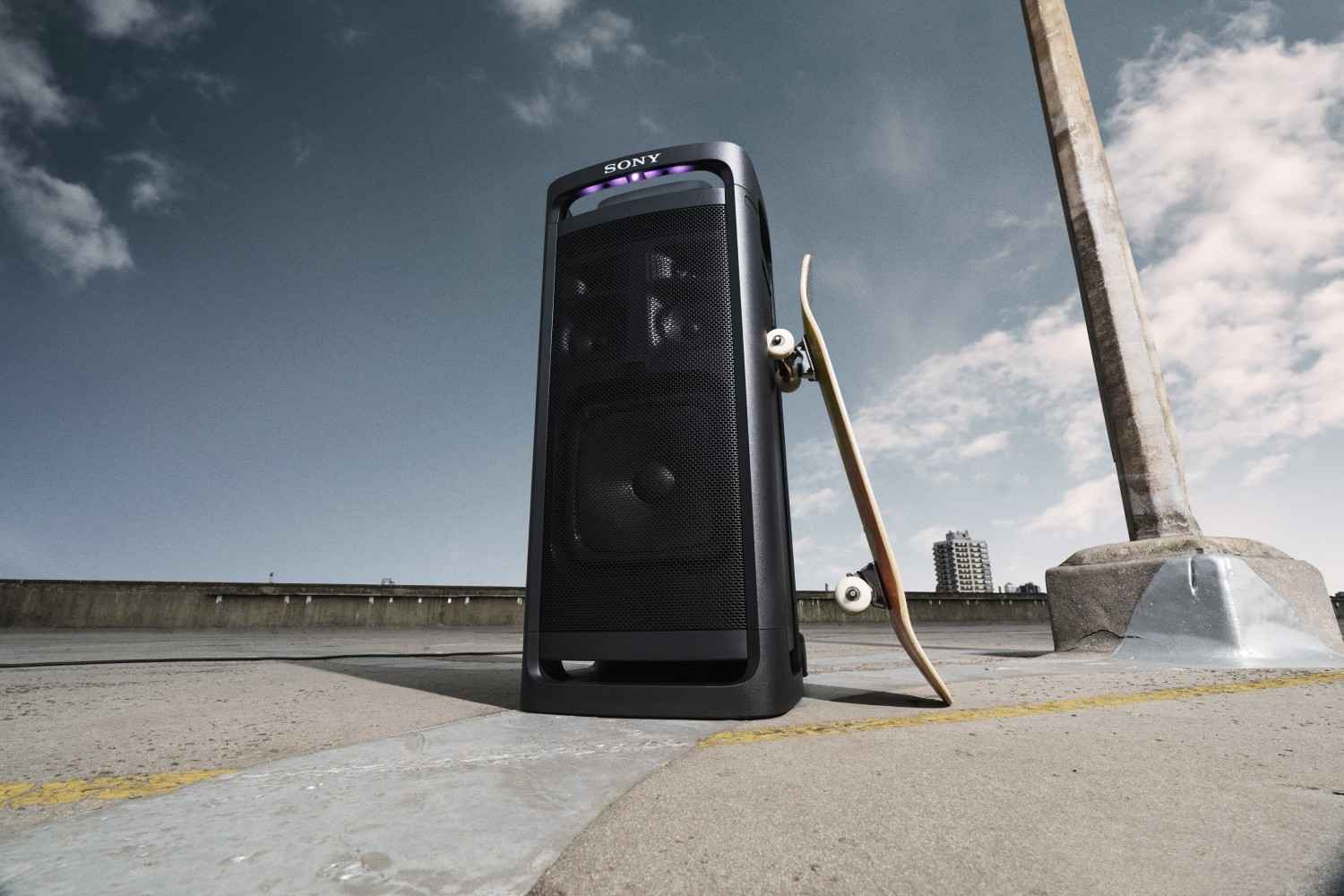 HiFi Mit und ohne Akku-Betrieb: Neue Party-Boxen von Sony mit 360°-Beleuchtung - News, Bild 1